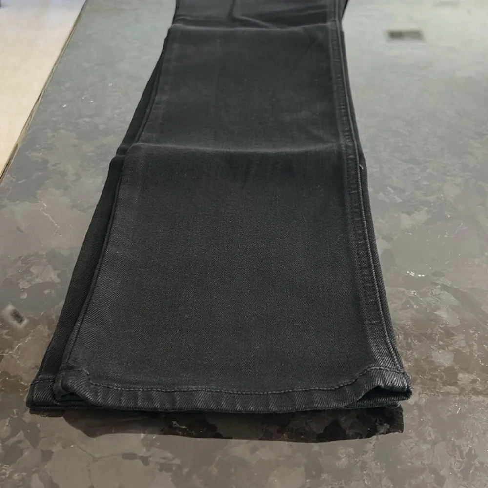 Mid-Rise Wow Boot-Cut Jeans - Picture 7 of 8